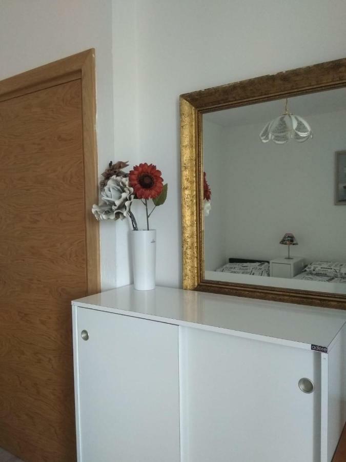 Apartment Santa Marina Primošten Esterno foto