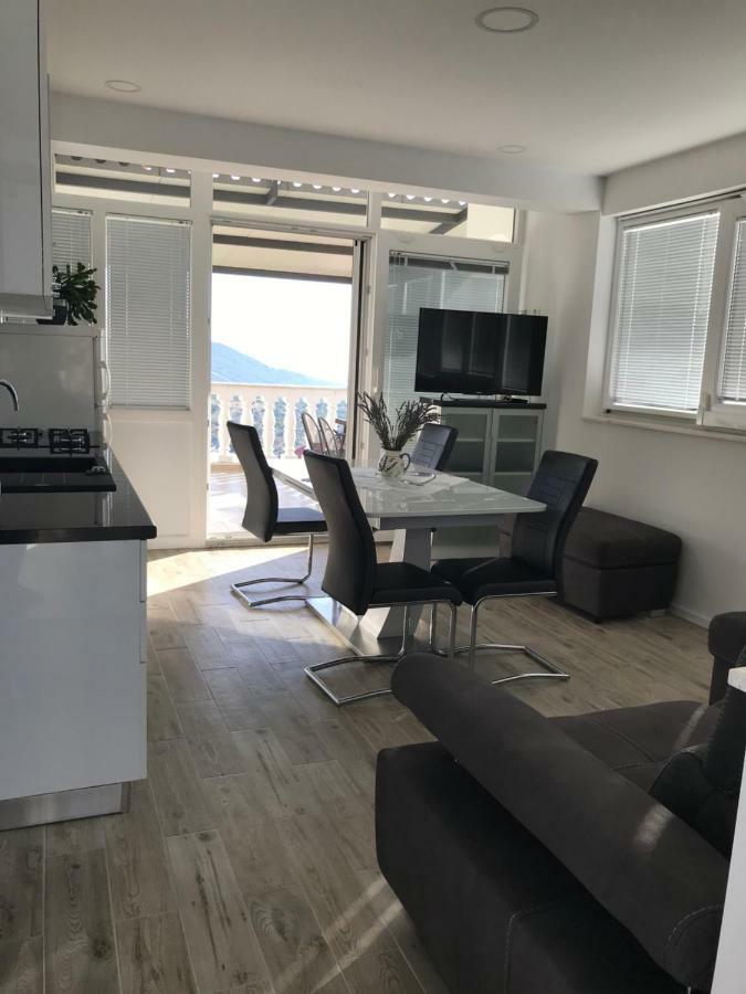 Apartment Santa Marina Primošten Esterno foto