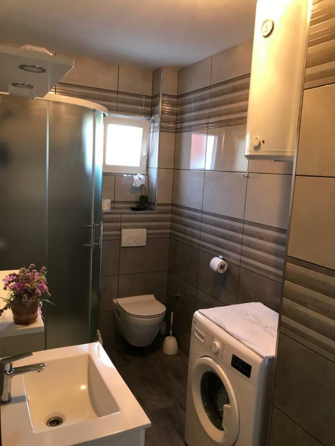 Apartment Santa Marina Primošten Esterno foto