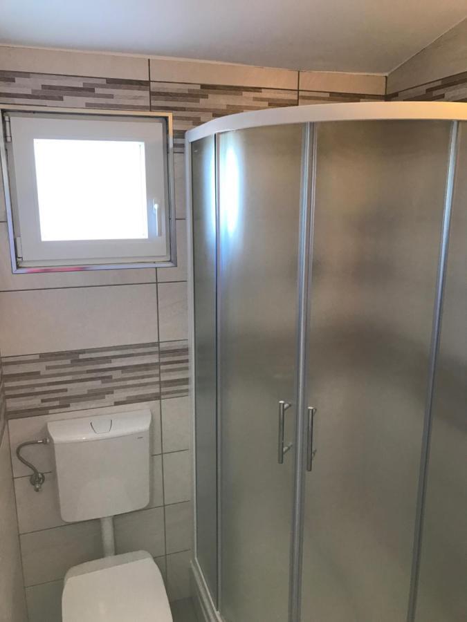 Apartment Santa Marina Primošten Esterno foto