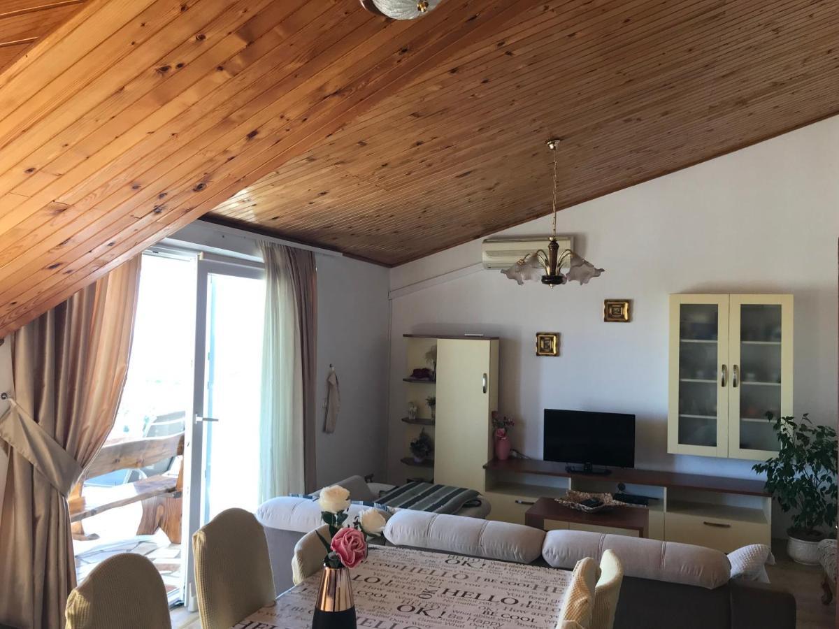Apartment Santa Marina Primošten Esterno foto