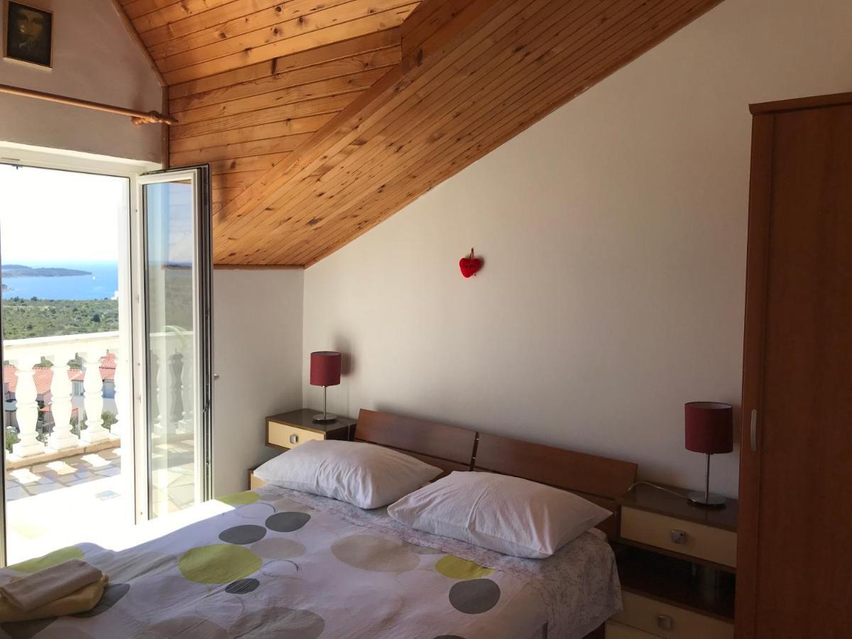 Apartment Santa Marina Primošten Esterno foto